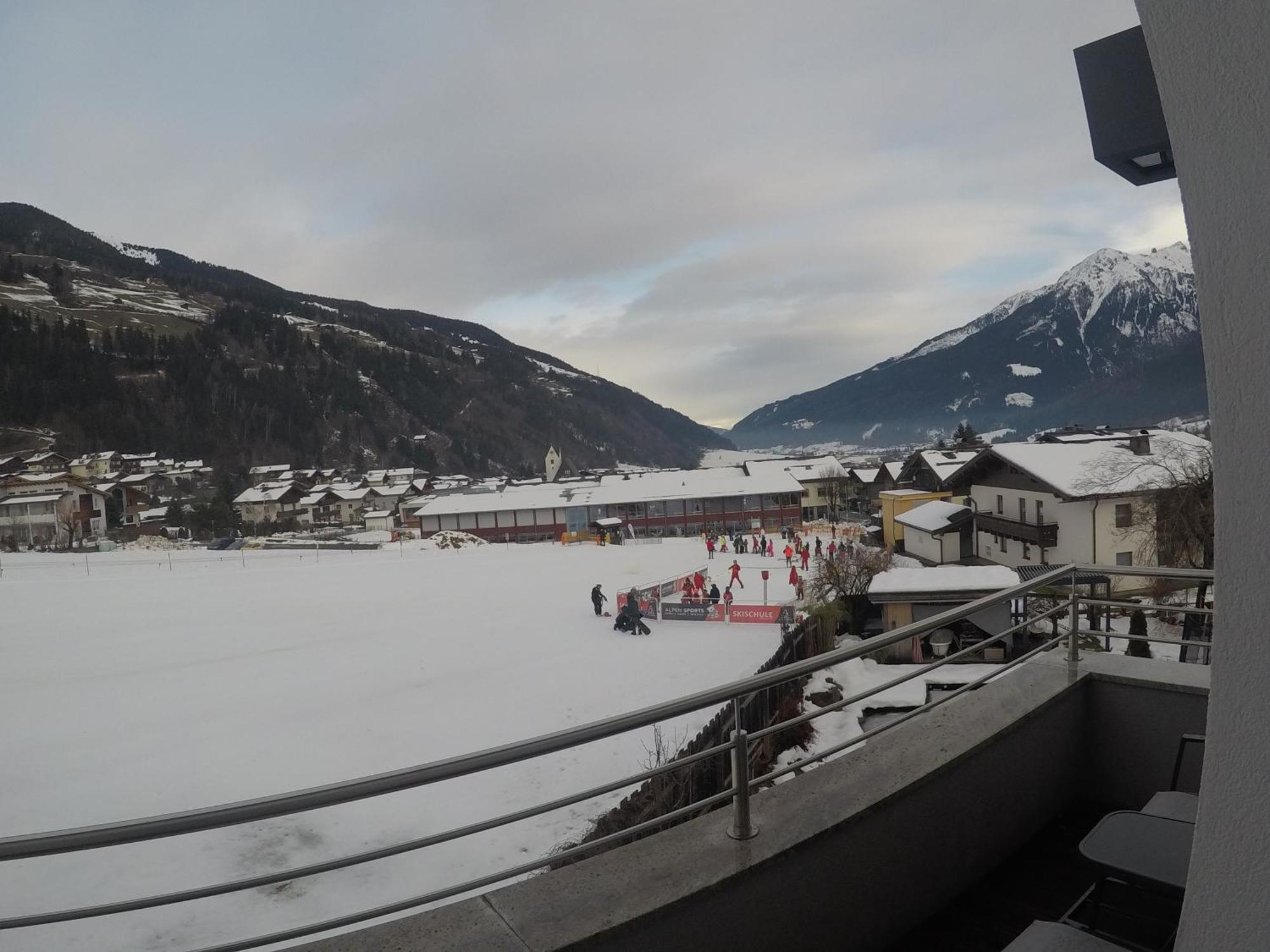 Ferienhaus Bergauf With Hot Tub Neukirchen am Großvenediger Buitenkant foto